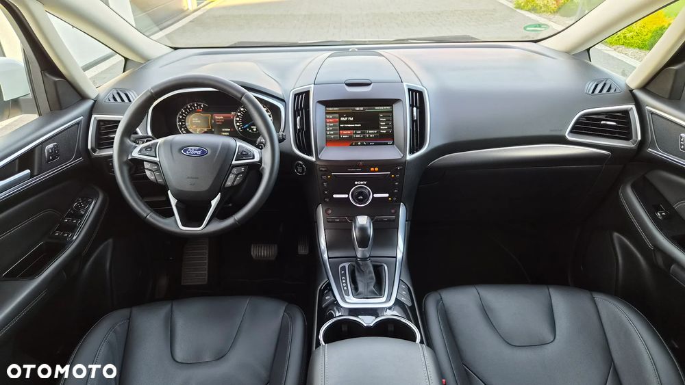 Ford S-Max 2.0 TDCi 4WD Titanium PowerShift - 7