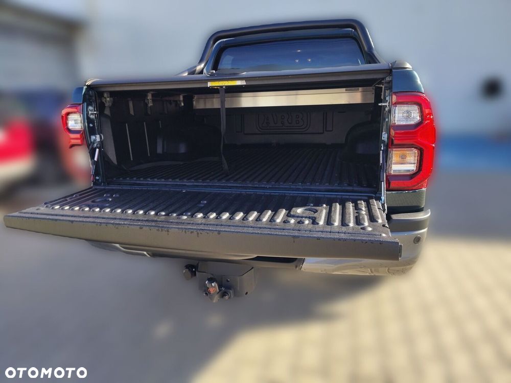 Toyota Hilux 2.8 D-4D mHEV Double Cab Invincible 4x4 - 19