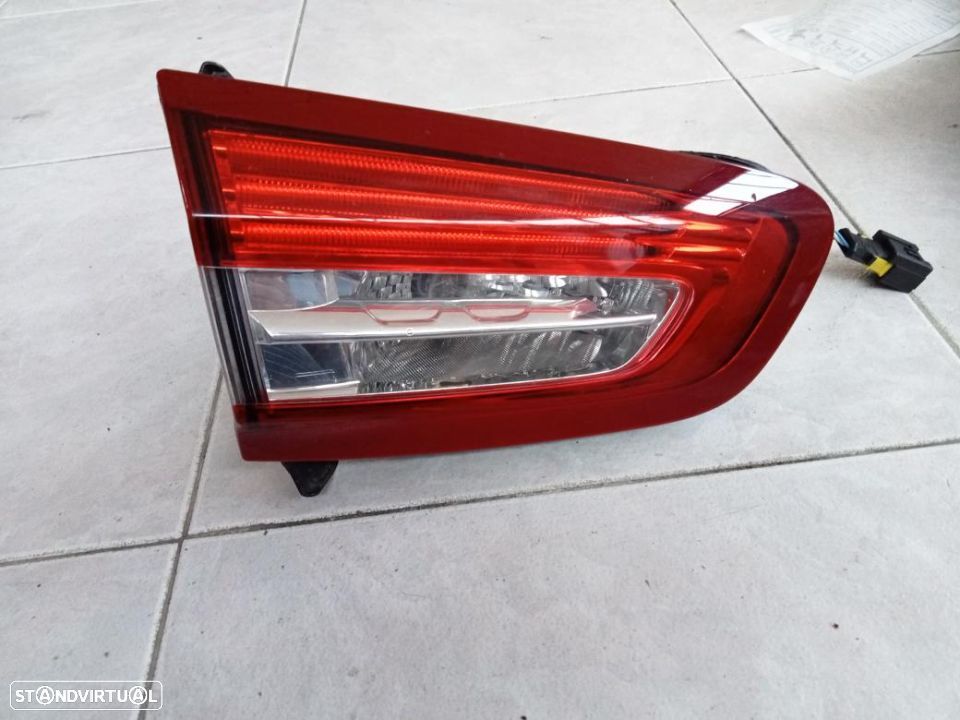 Farolim esquerdo da mala Citroen DS5 / 9803168080 - 1