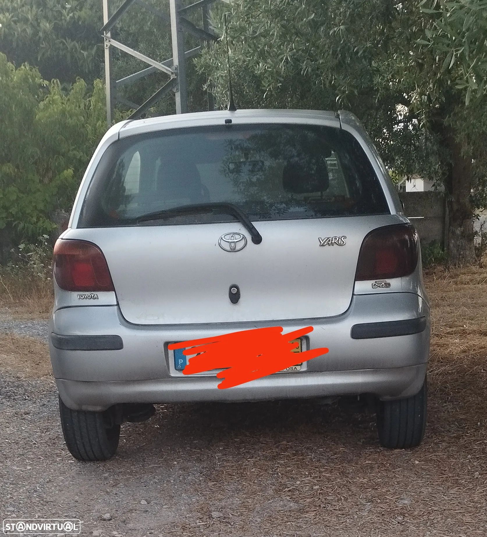 Toyota Yaris - 1