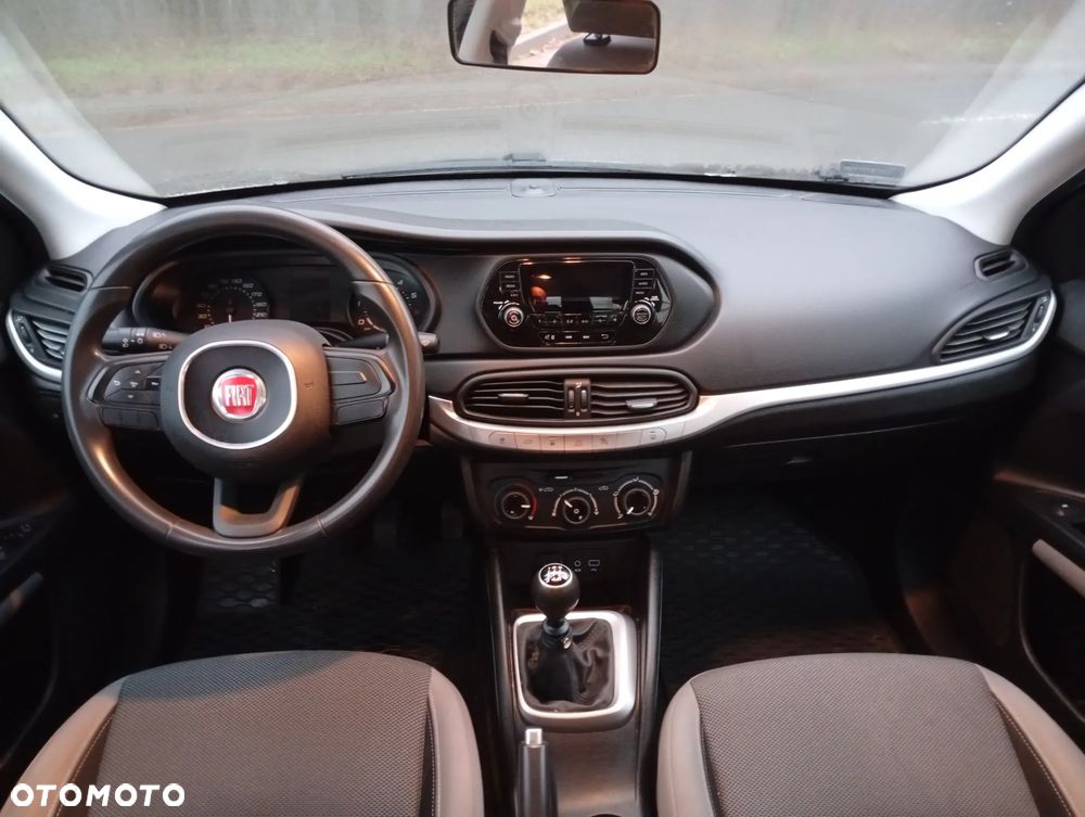 Fiat Tipo 1.4 16v Easy - 8