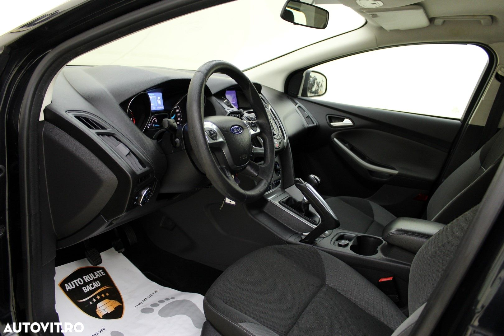 Ford Focus - 12