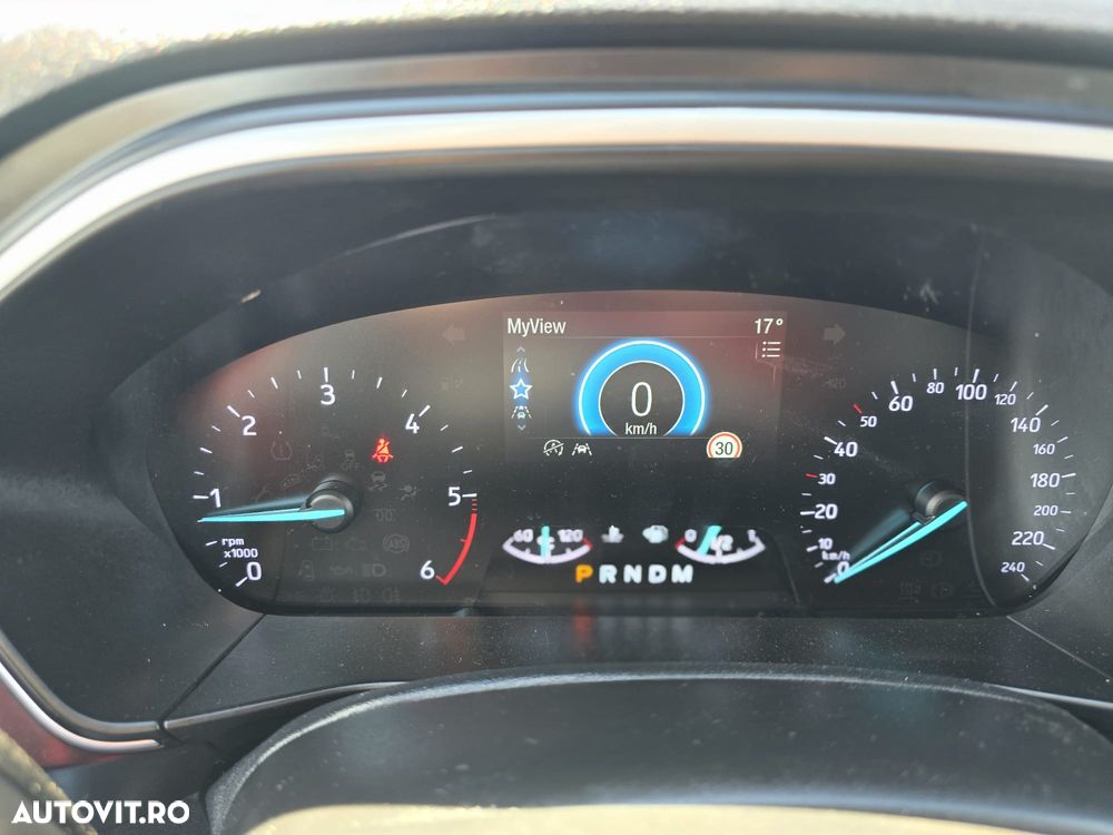 Ford Focus 1.5 TDCi DPF Start-Stopp-System Aut. Titanium - 8