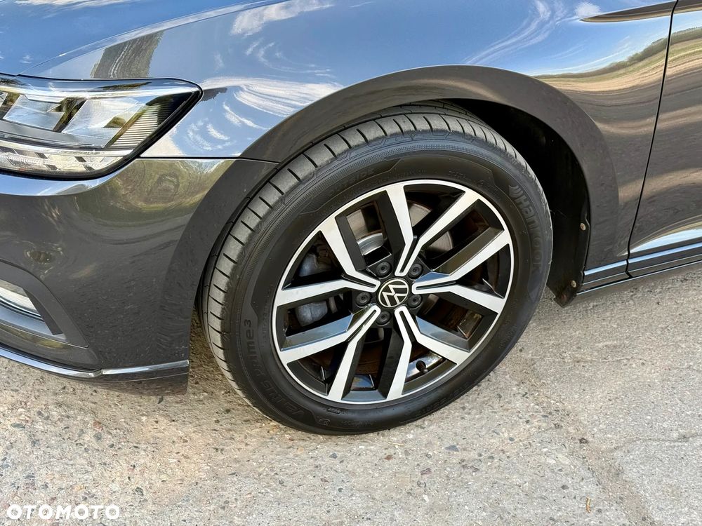 Volkswagen Passat 2.0 TDI EVO Business DSG - 4