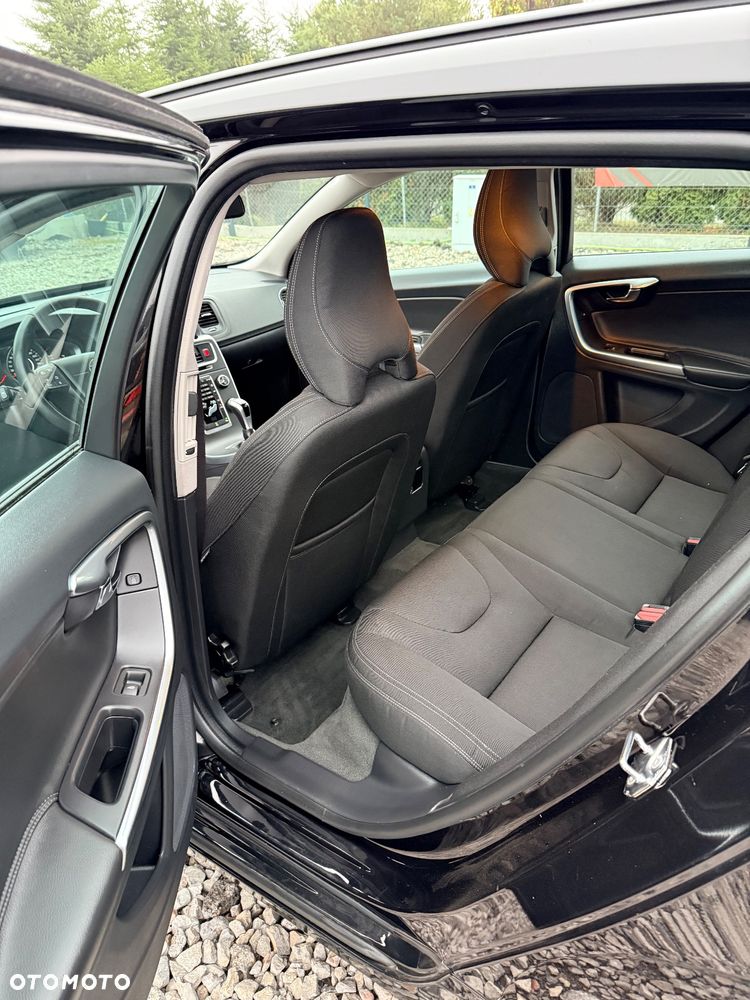 Volvo V60 D2 Kinetic - 9