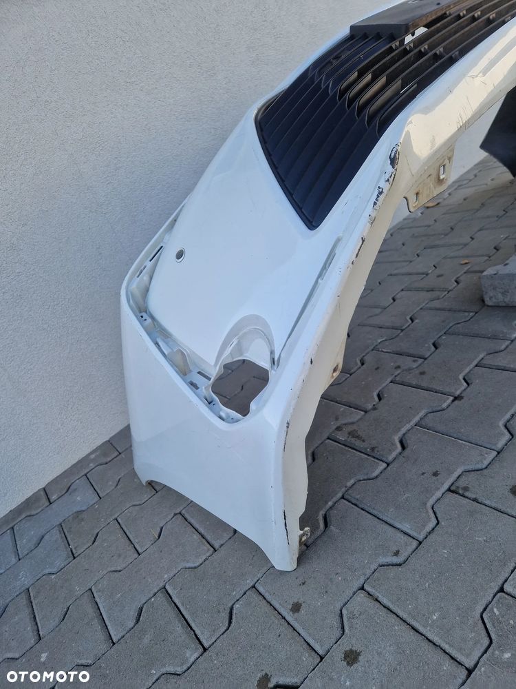 Zderzak Toyota Corolla XII E210 E21 sedan - 8