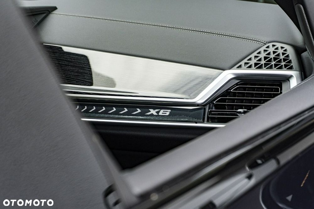 BMW X6 - 22