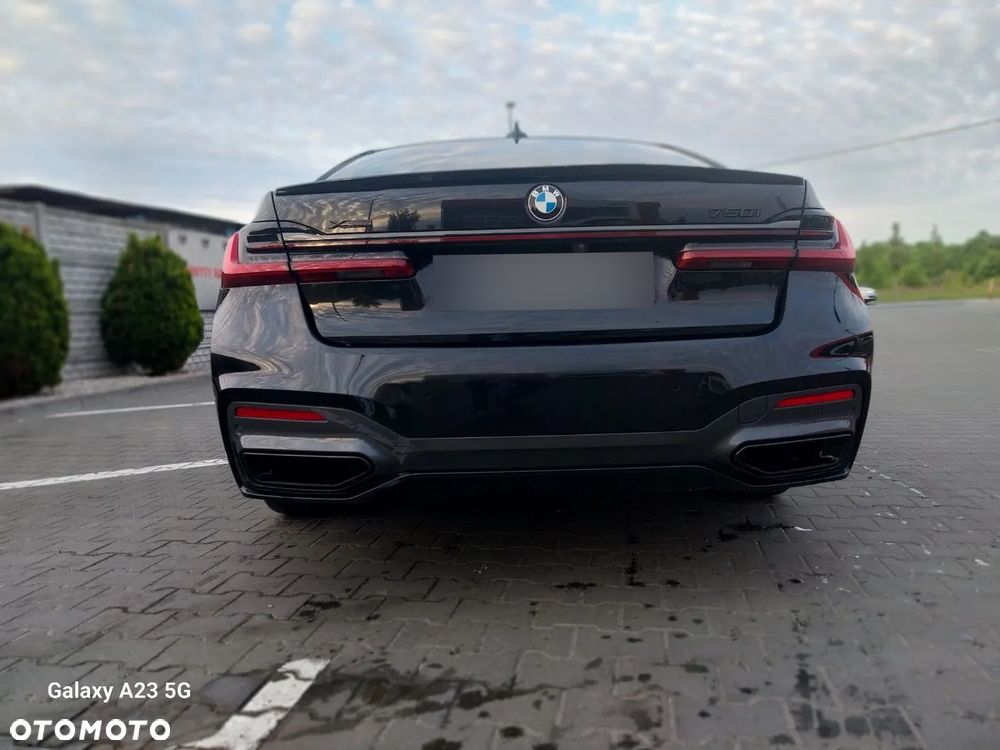 BMW Seria 7 750i xDrive sport - 4