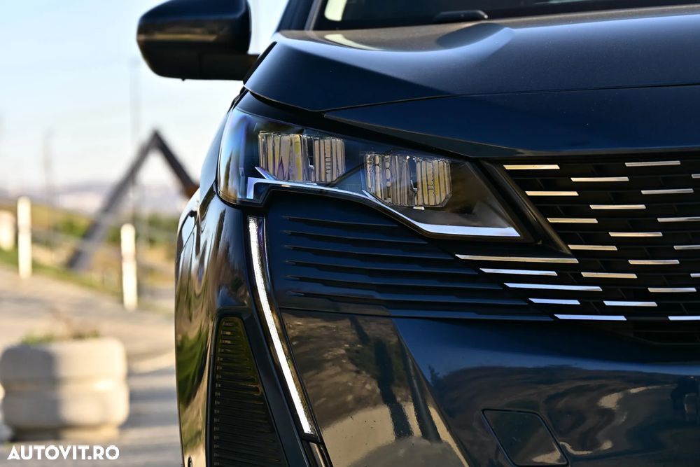 Peugeot 3008 Plug-In Hybrid 225 e-EAT8 Allure Pack - 32