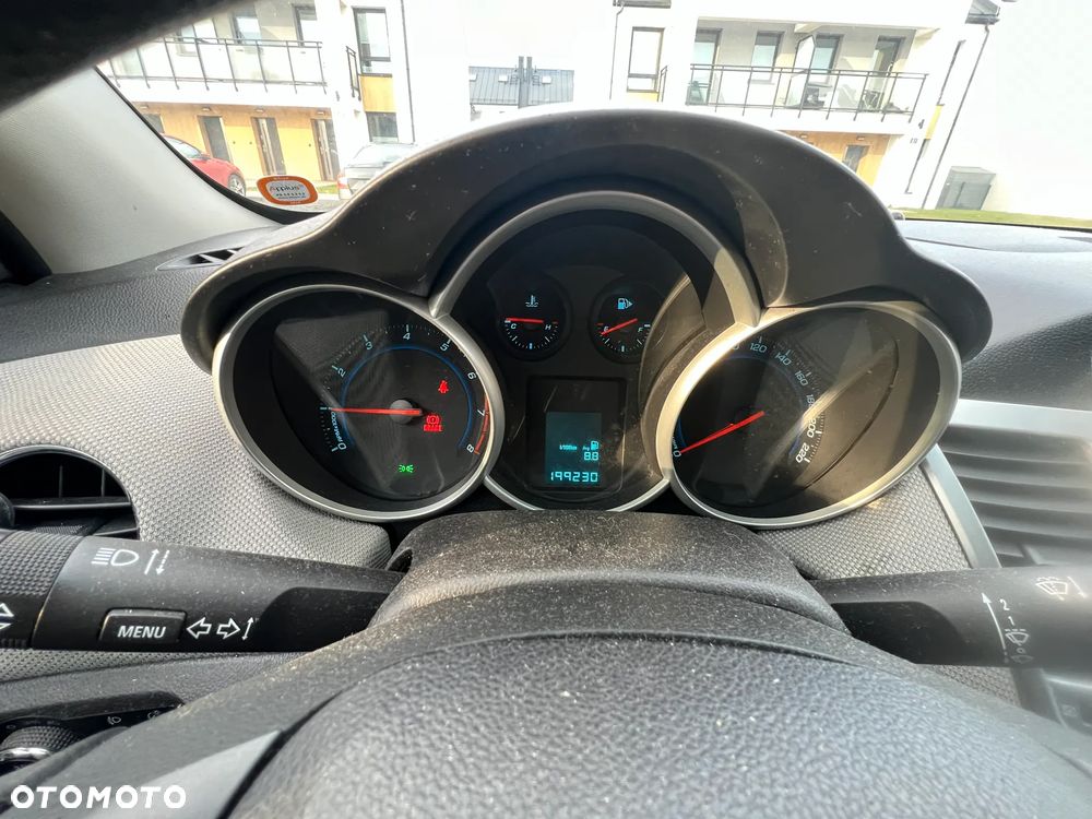 Chevrolet Cruze 1.8 LS (klm) - 9