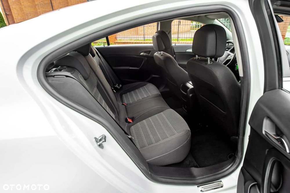 Opel Insignia 2.0 Turbo 4x4 Innovation - 24