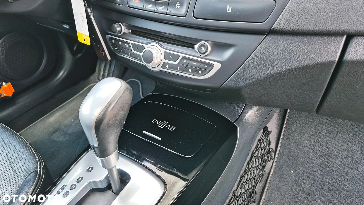 Renault Laguna 2.0 16V Turbo Initiale - 37