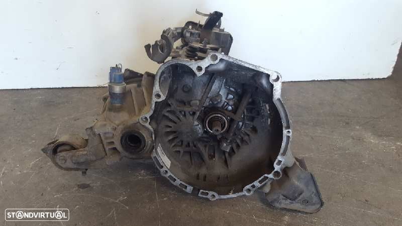 CAIXA VELOCIDADES HYUNDAI COUPE 1996 - 4