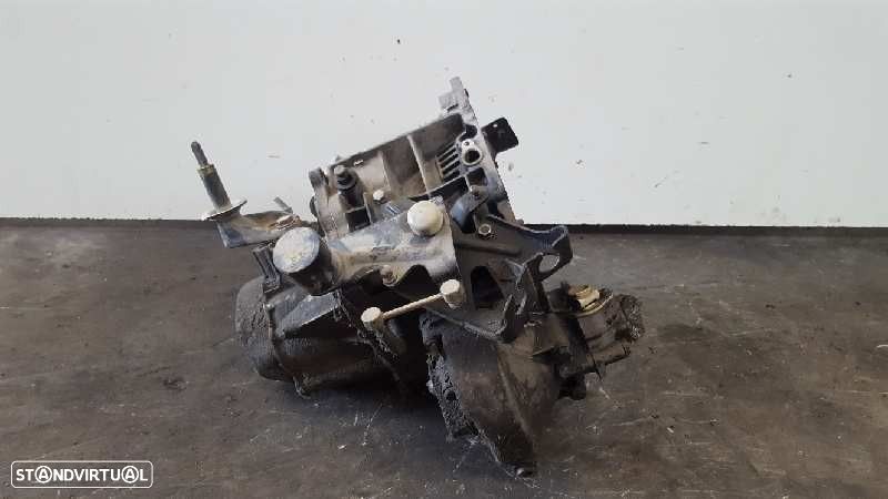 CAIXA VELOCIDADES FIAT SCUDO FURGÃO 2004 - 4