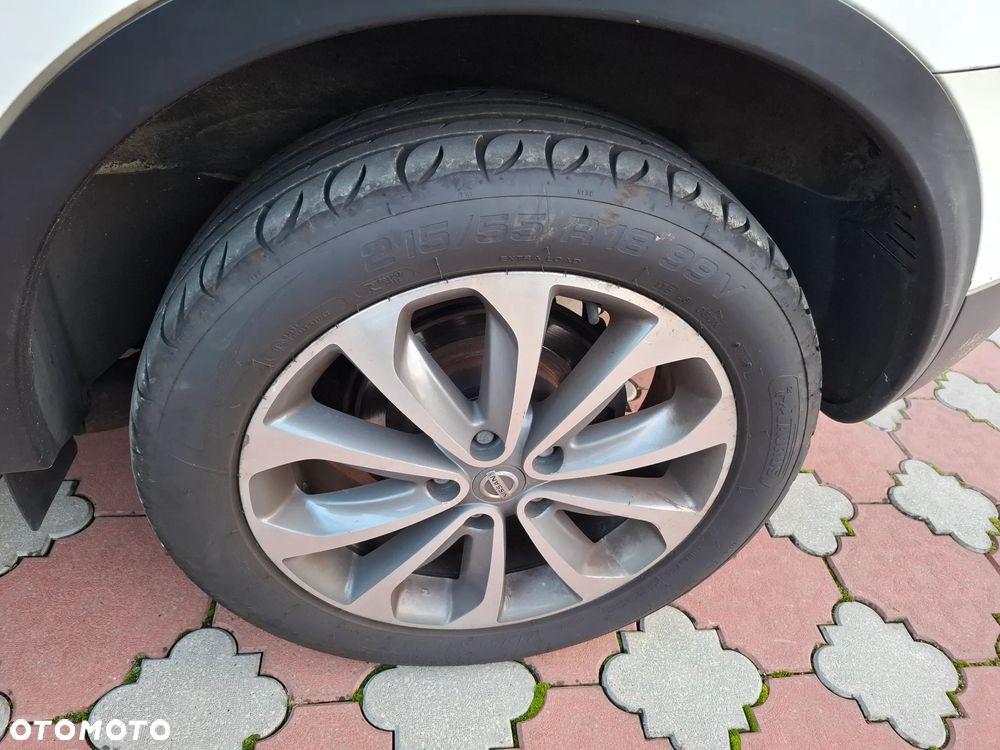 Nissan Qashqai 2.0 4x4 tekna - 23