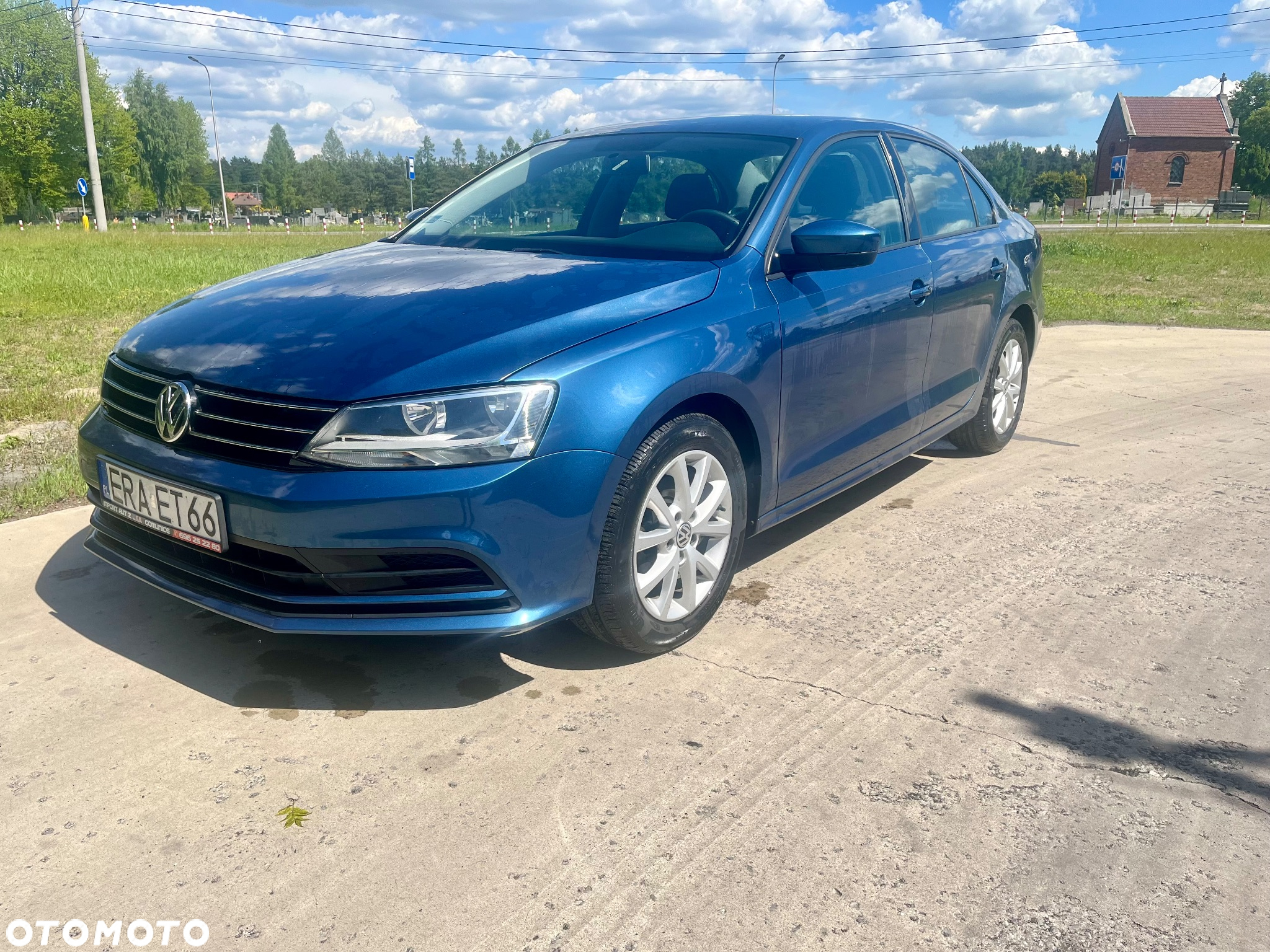 Volkswagen Jetta 1.8T SE - 2