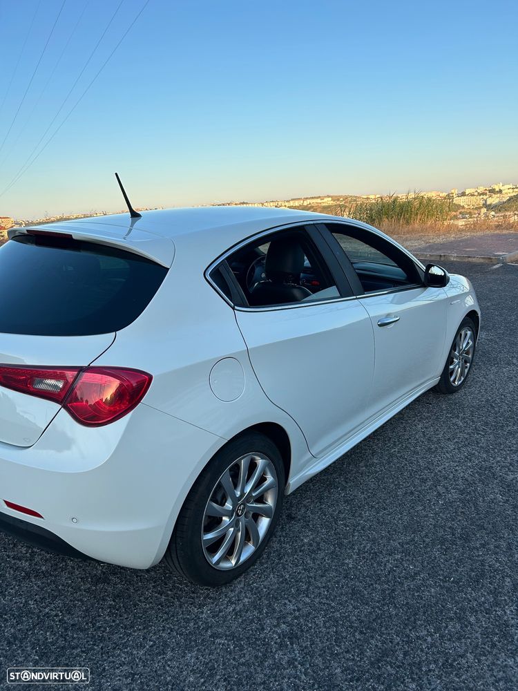 Alfa Romeo Giulietta 1.6 JTDM Progression - 13