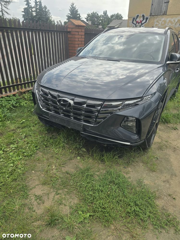 Hyundai Tucson - 2