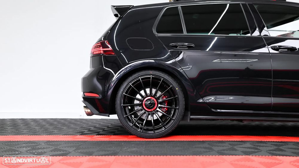 VW Golf GTI 2.0 TSI OPF DSG Performance - 21
