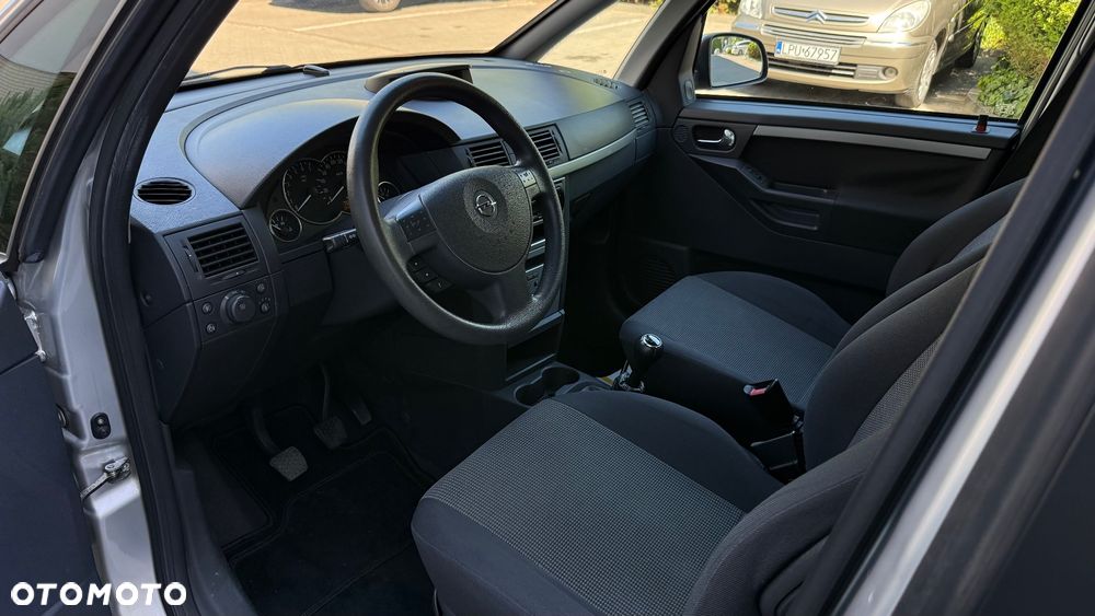 Opel Meriva 1.6 16V Cosmo - 17