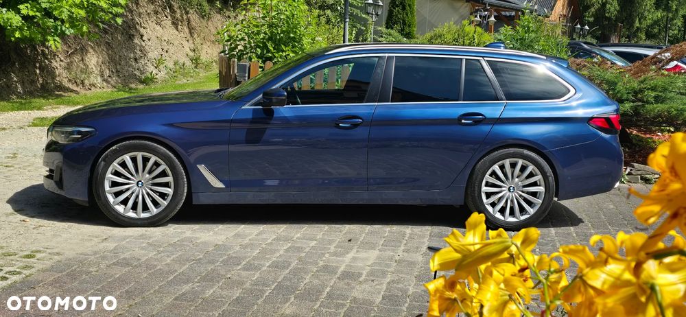 BMW Seria 5 518d Luxury Line sport - 29