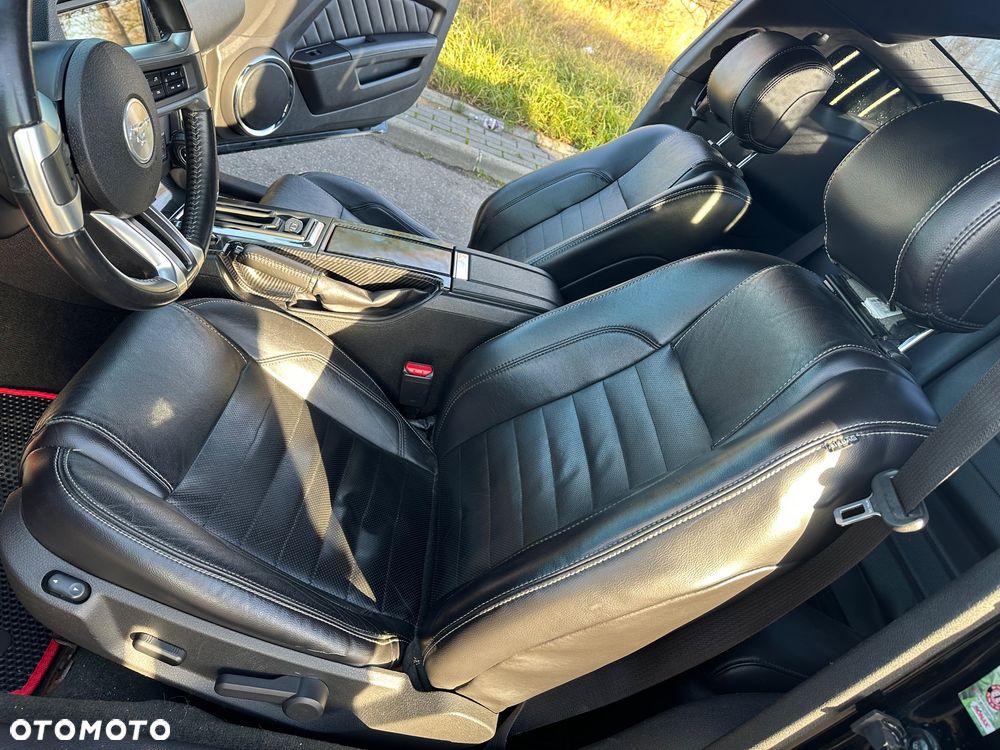 Ford Mustang 3.7 V6 Premium - 13