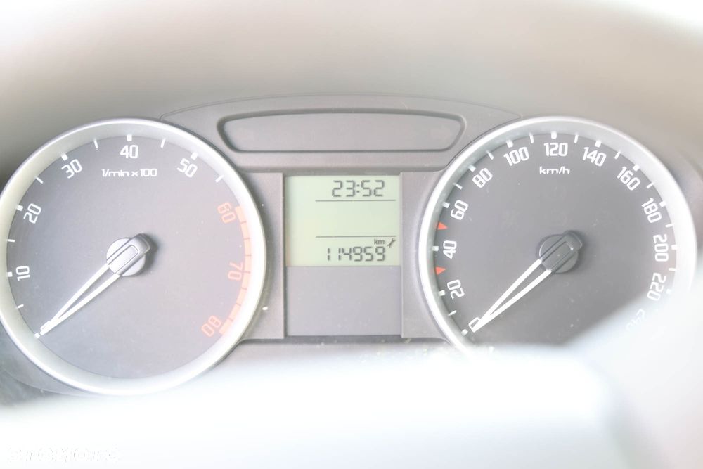 Skoda Fabia - 5