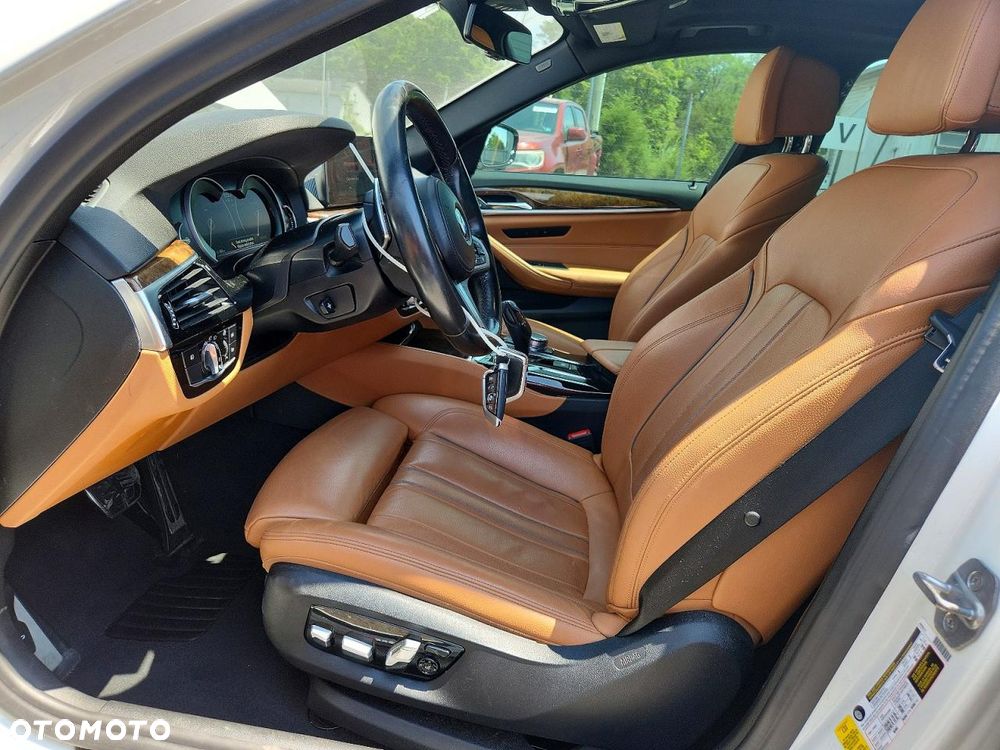 BMW Seria 5 530i M Sport sport - 7