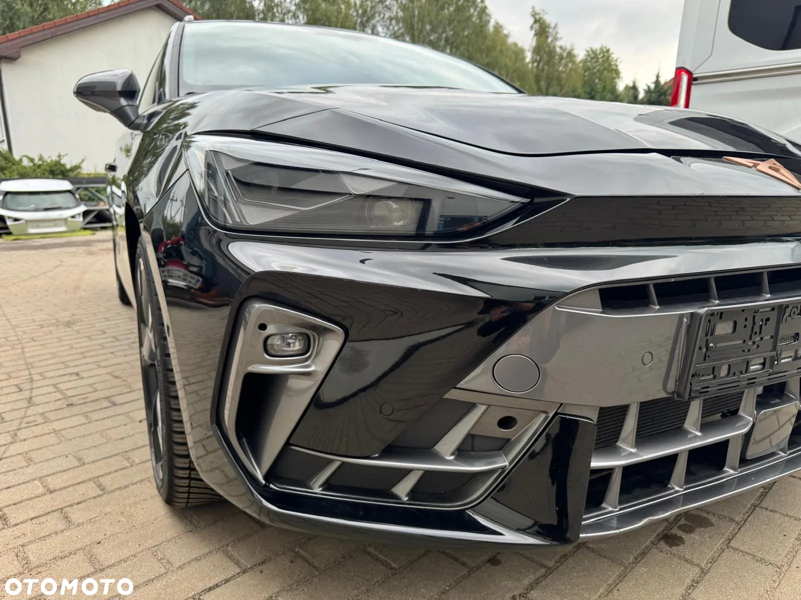 Cupra Leon 1.5 eTSI DSG - 5
