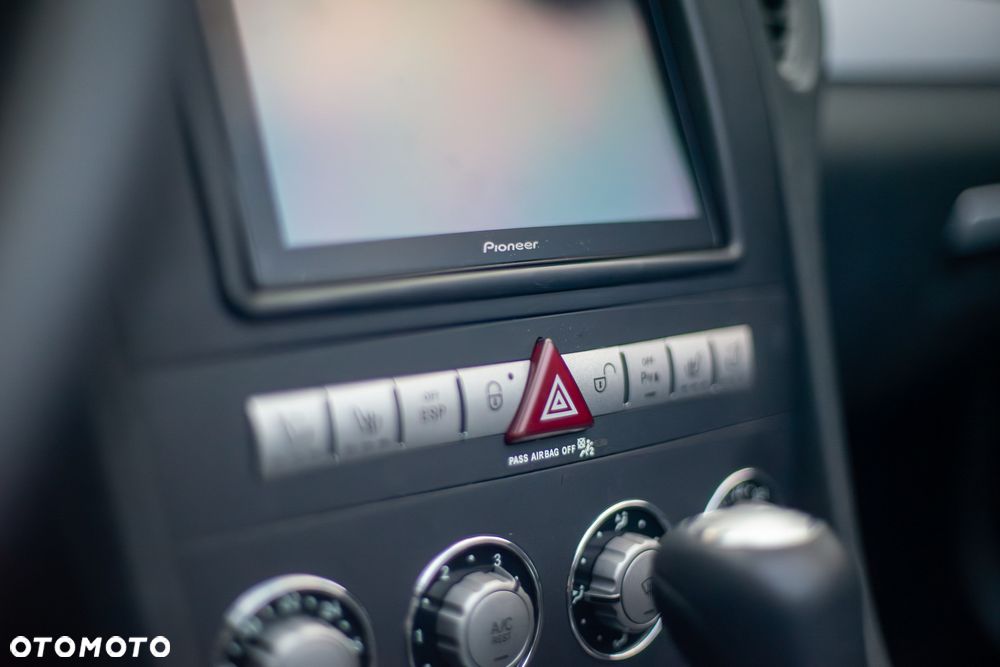 Mercedes-Benz SLK 55 AMG 7G-TRONIC - 28