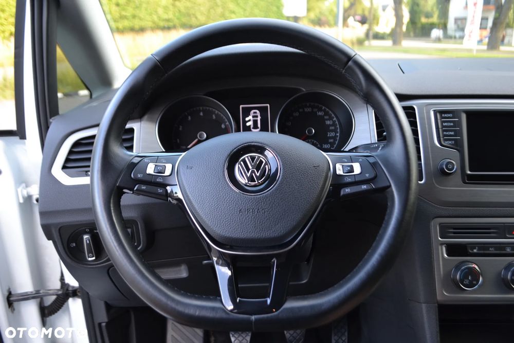 Volkswagen Golf Sportsvan - 22