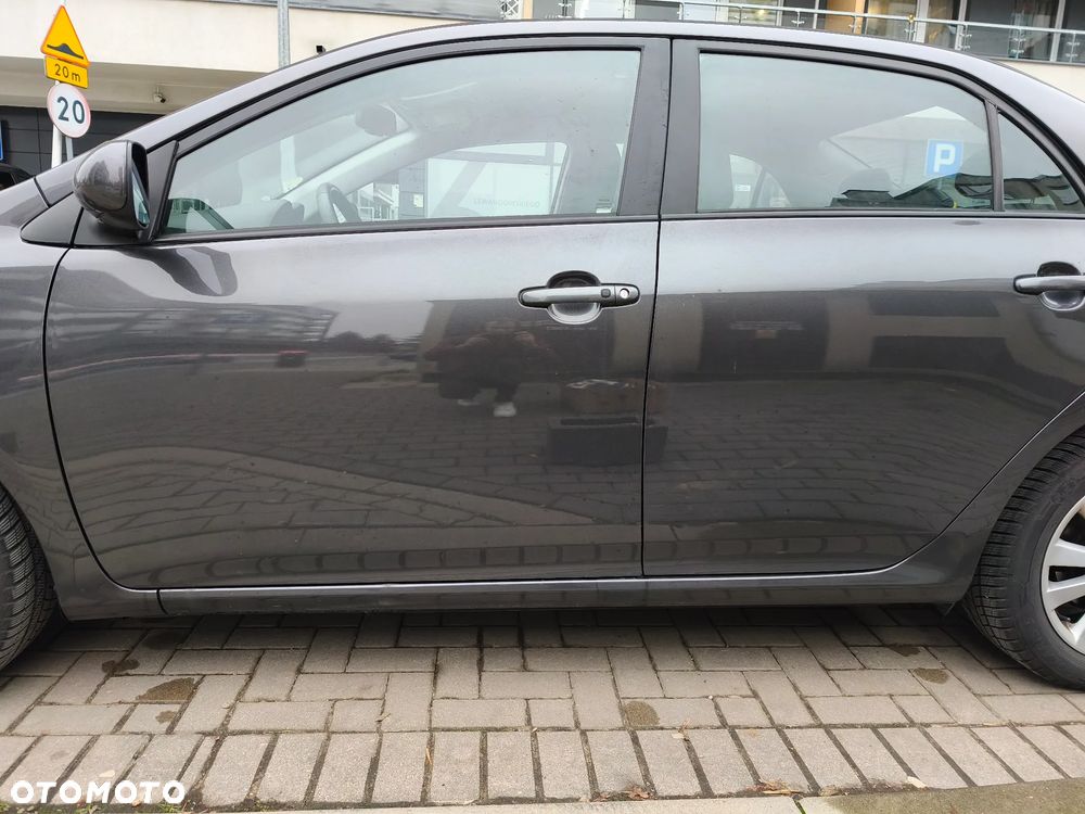 Toyota Corolla 1.6 2010 - 8