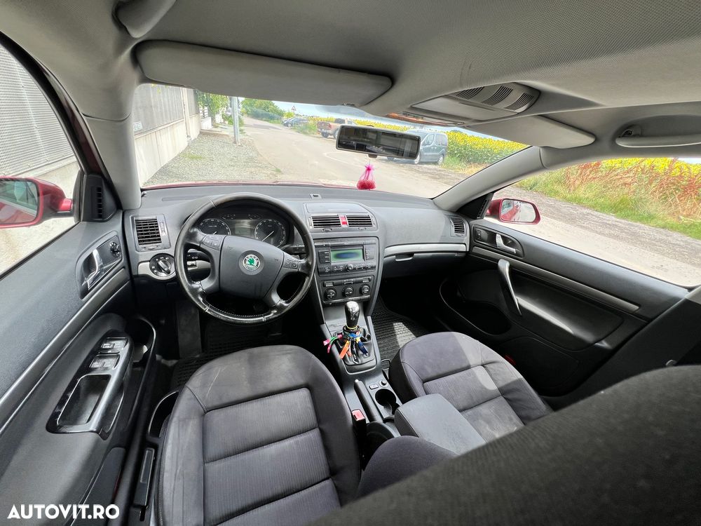 Skoda Octavia - 8