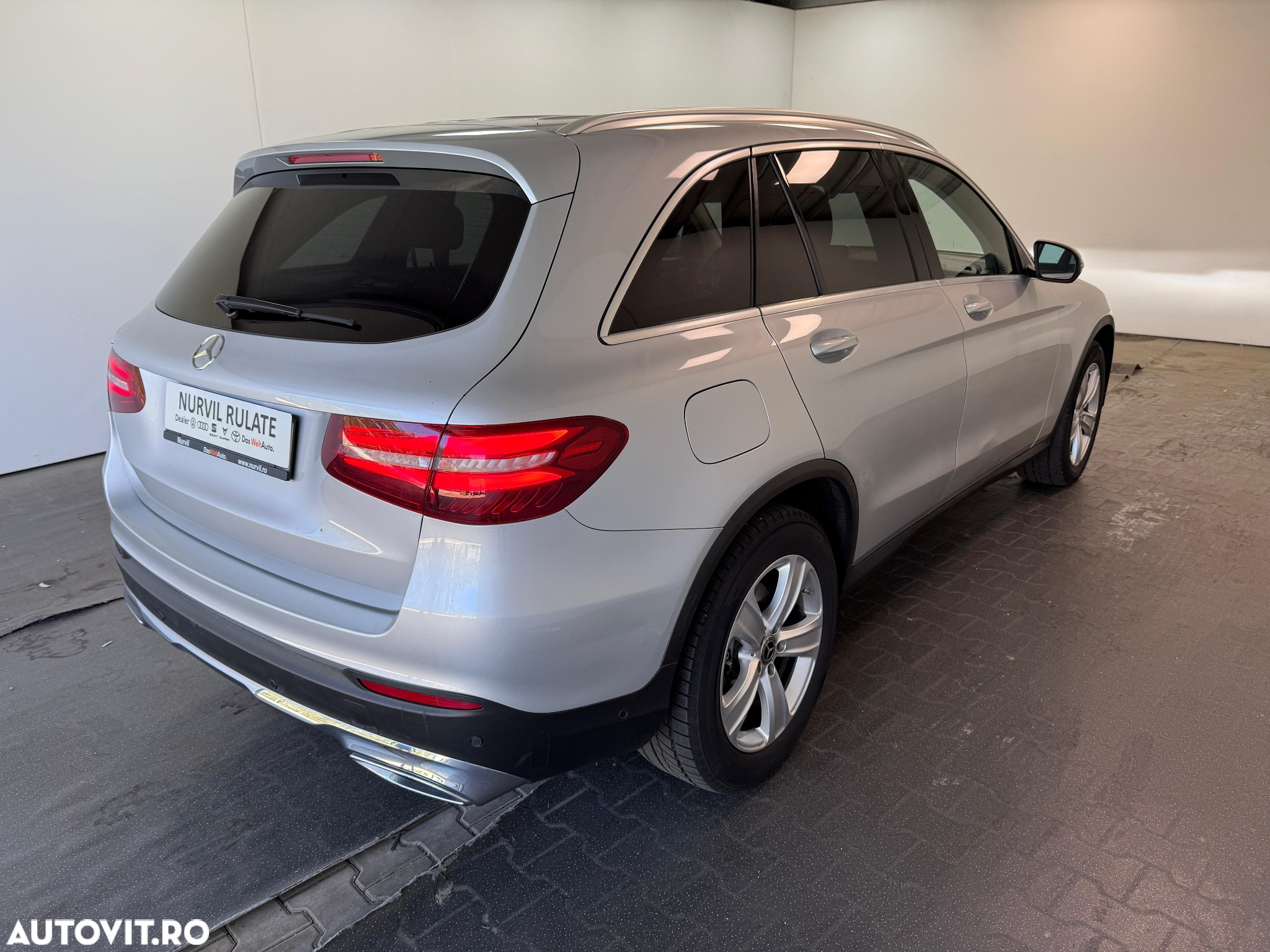 Mercedes-Benz GLC 220 d 4Matic 9G-TRONIC - 6