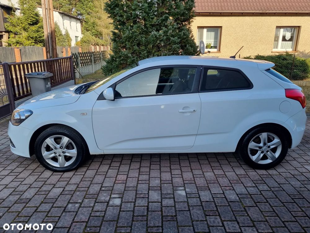 Kia ProCeed 1.4 CVVT Dream-Team Edition - 11