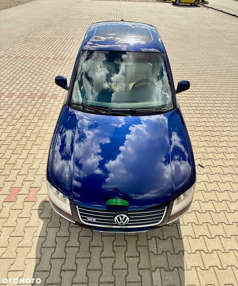 Volkswagen Passat - 24