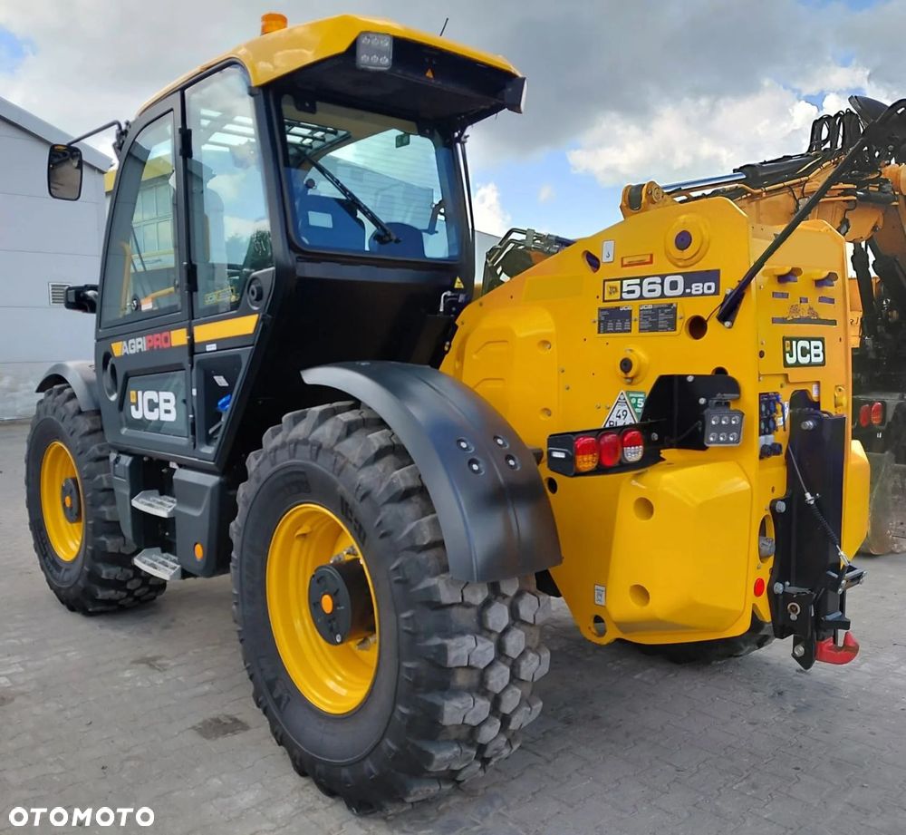JCB 560-80 Agri Pro - 3