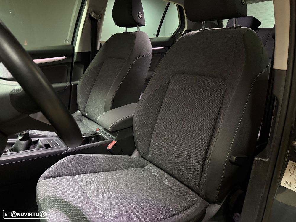 VW Golf 1.0 TSI Sportline - 10