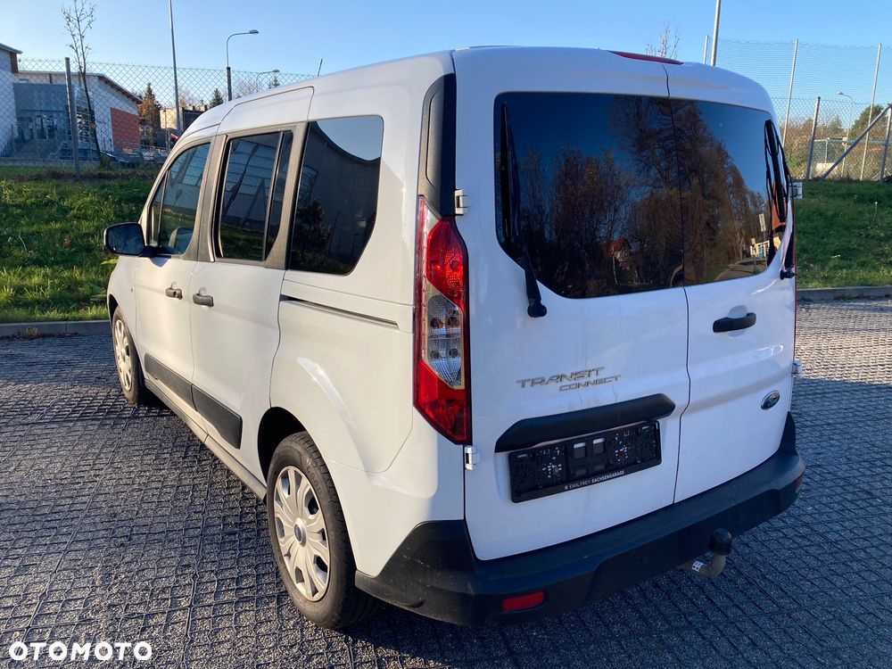 Ford Transit Connect - 25