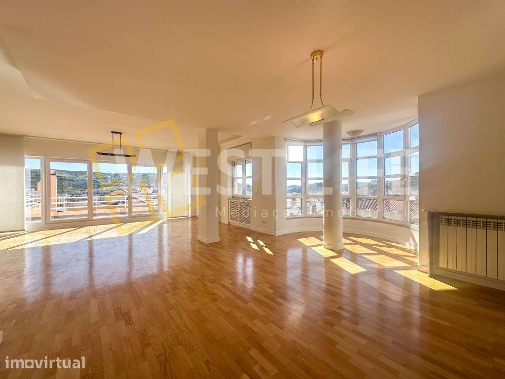 Apartamento Duplex T4 com 2 fantásticos terraços - No coração da ci... - Grande imagem: 5/29