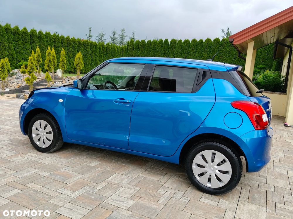 Suzuki Swift 1.2 Dualjet Hybrid Allgrip Comfort - 10