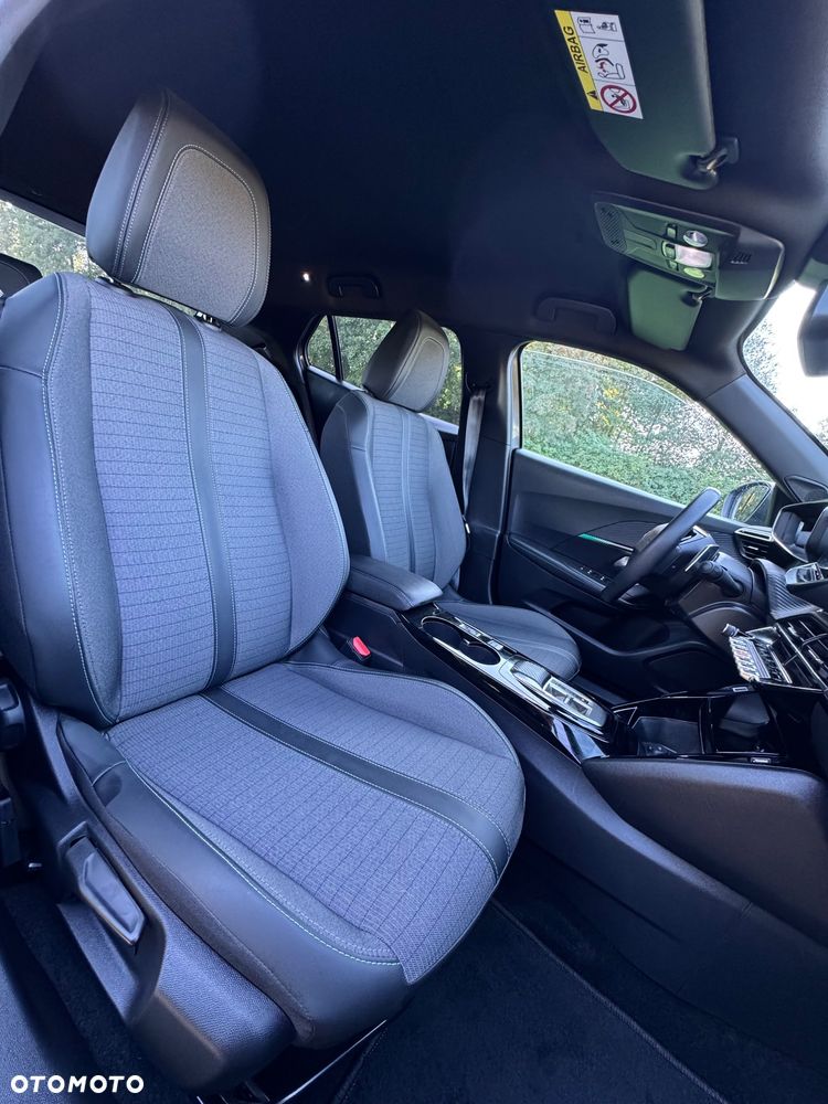 Peugeot 2008 PureTech 130 EAT8 Allure - 10