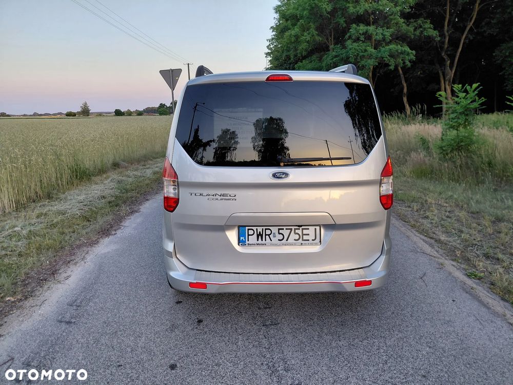 Ford Tourneo Courier 1.0 EcoBoost Sport - 8