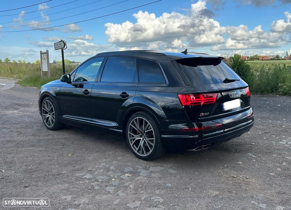 Audi Q7 - 6