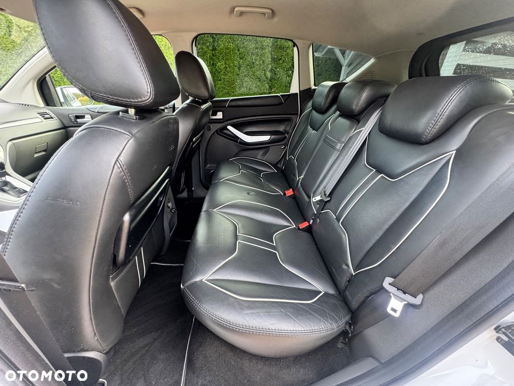Ford Kuga 2.0 TDCi 4x4 Individual - 16