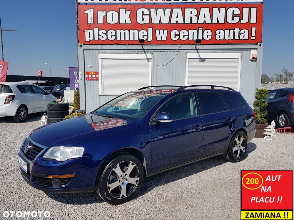 Volkswagen Passat 1.6 FSI Comfortline - 1