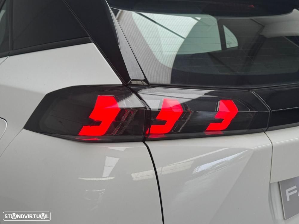 Peugeot 2008 PureTech 100 Active - 18