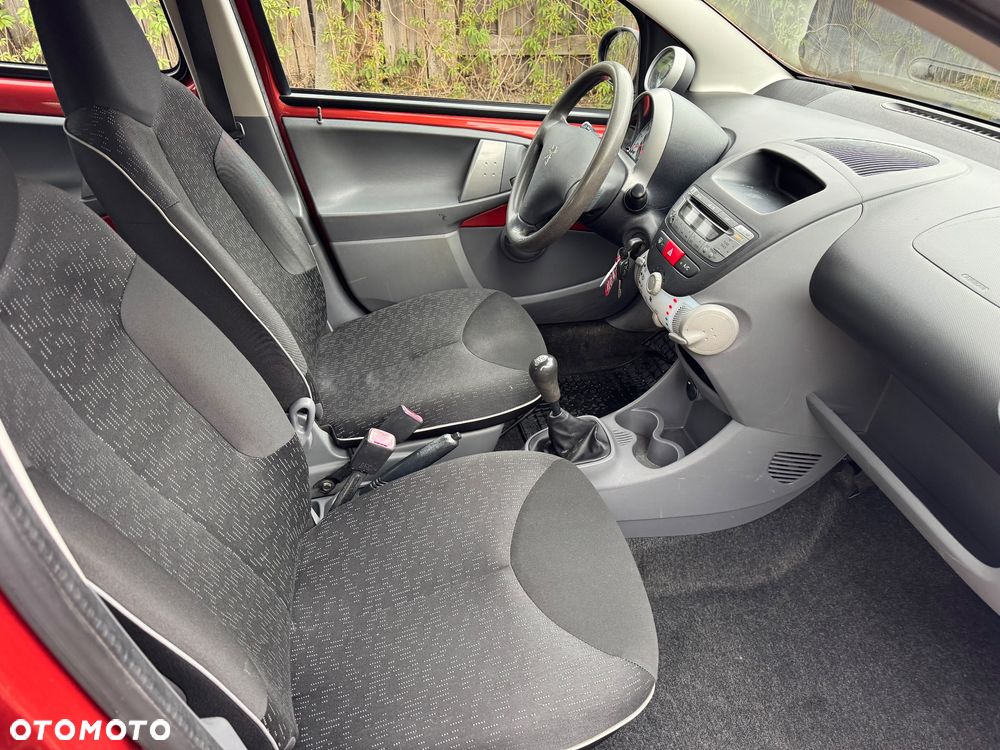 Peugeot 107 70 Black&Silver - 14