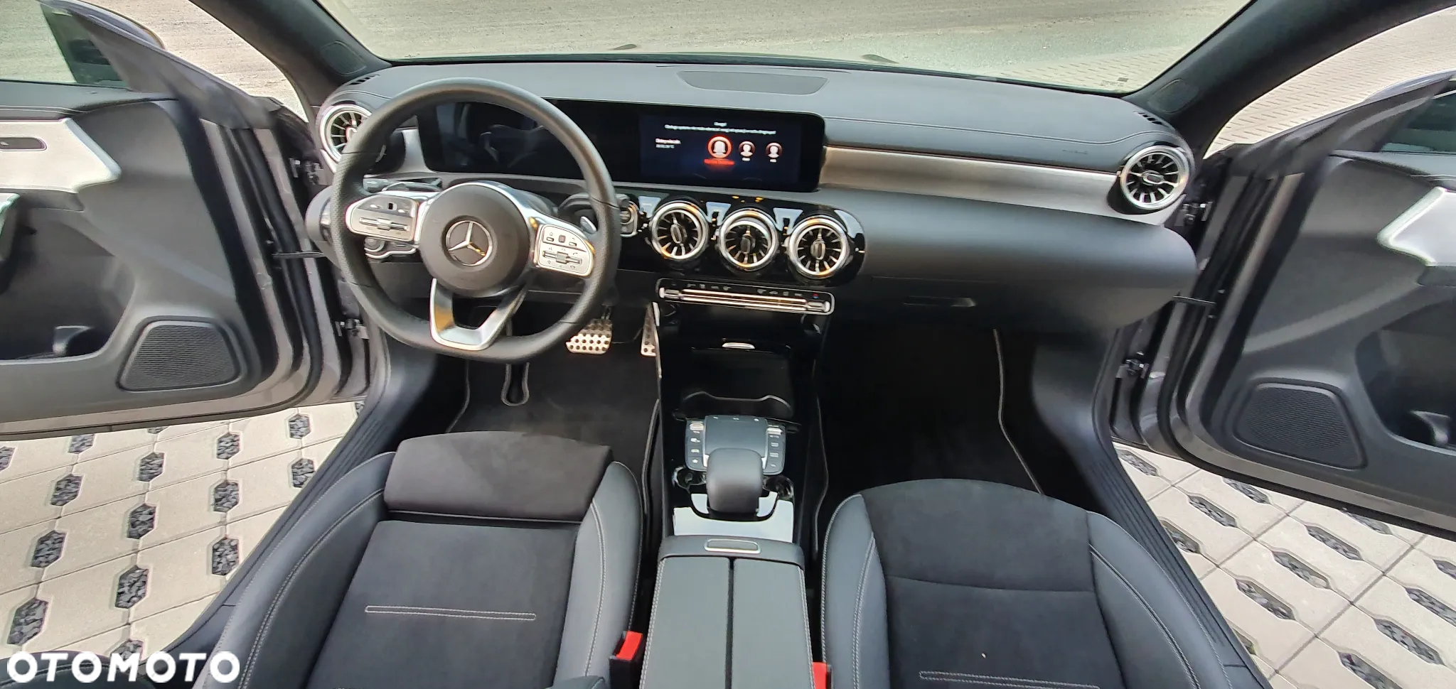 Mercedes-Benz CLA 200 d 4Matic Shooting Brake 8G-DCT AMG Line - 15