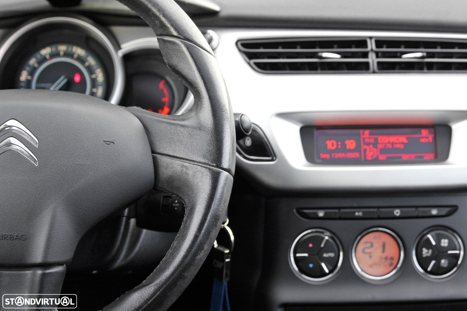 Citroën C3 1.4 HDi Airdream Exclusive - 21
